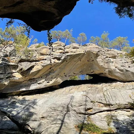 Bat'kivska Hata Stari Kuty